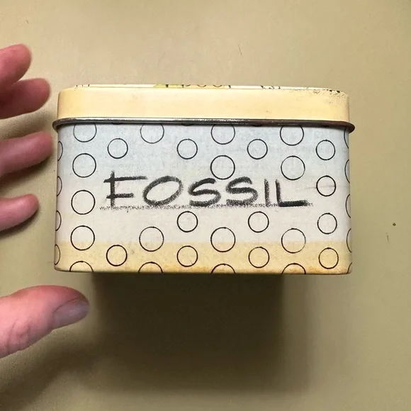NIB Vintage Fossil Watch ‘04 - Picture 5 of 15